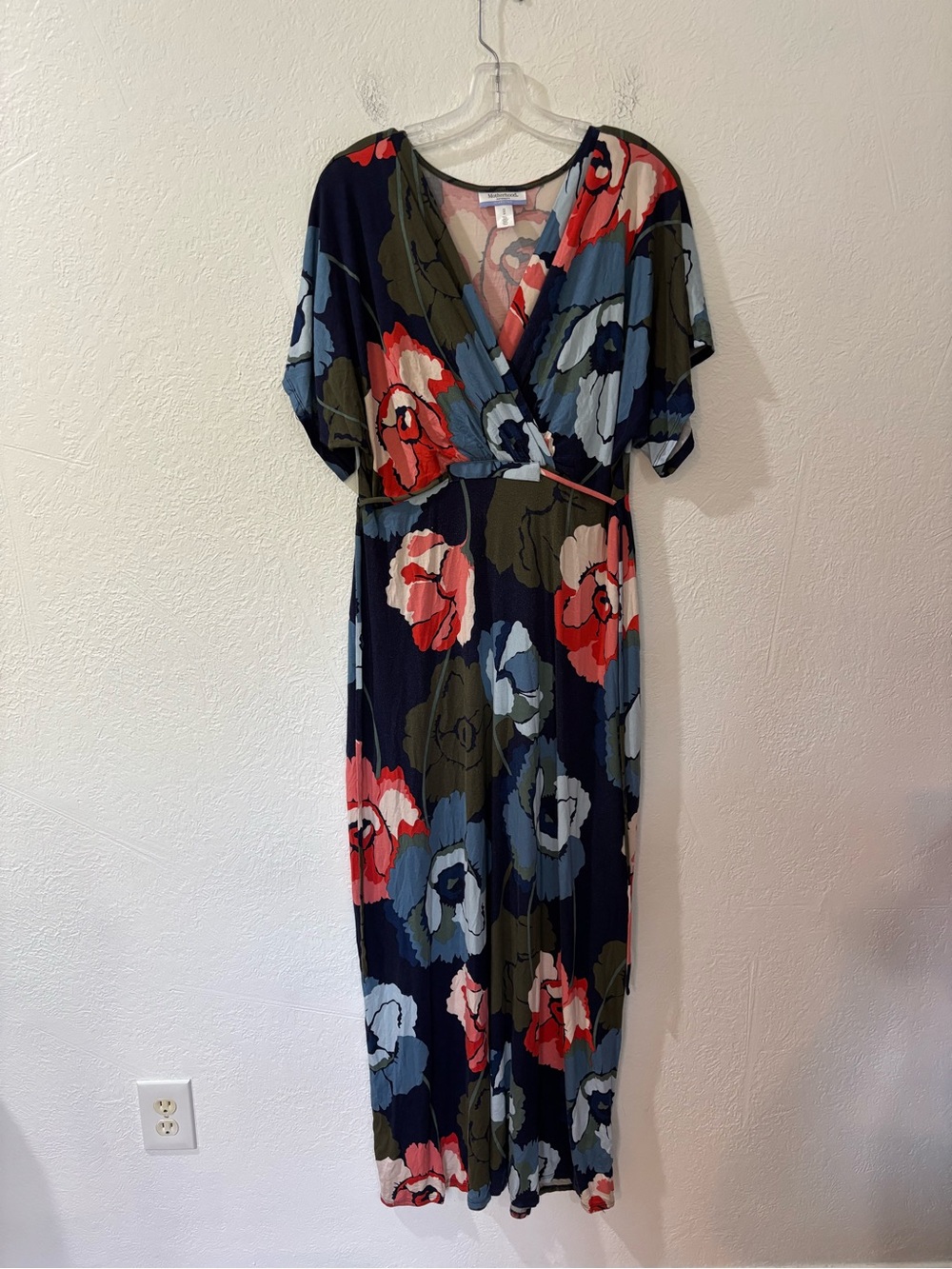 Motherhood Maternity Nursing Friendly Maxi Dress